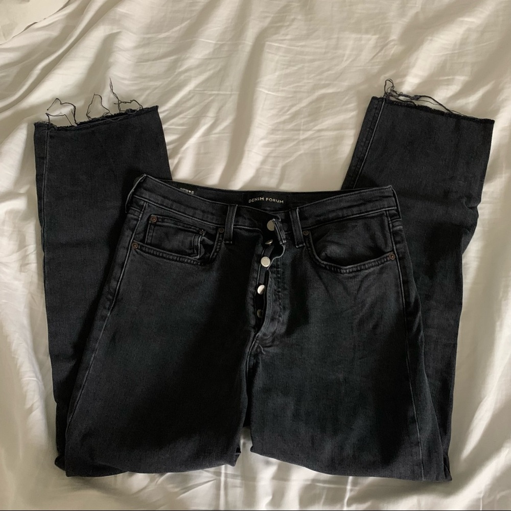 Aritzia Denim Forum Arlo High Rise Straight 28L in Black Eyeliner
